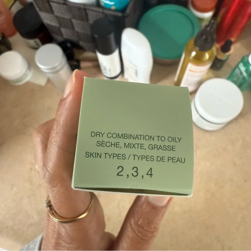 Clinique's Clarifying Do-Over Peel -NEW IN ORIGINAL PACKAGING - Picture 6 of 7